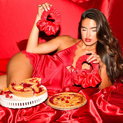 The Sleepy Tie® Cherry Pie
